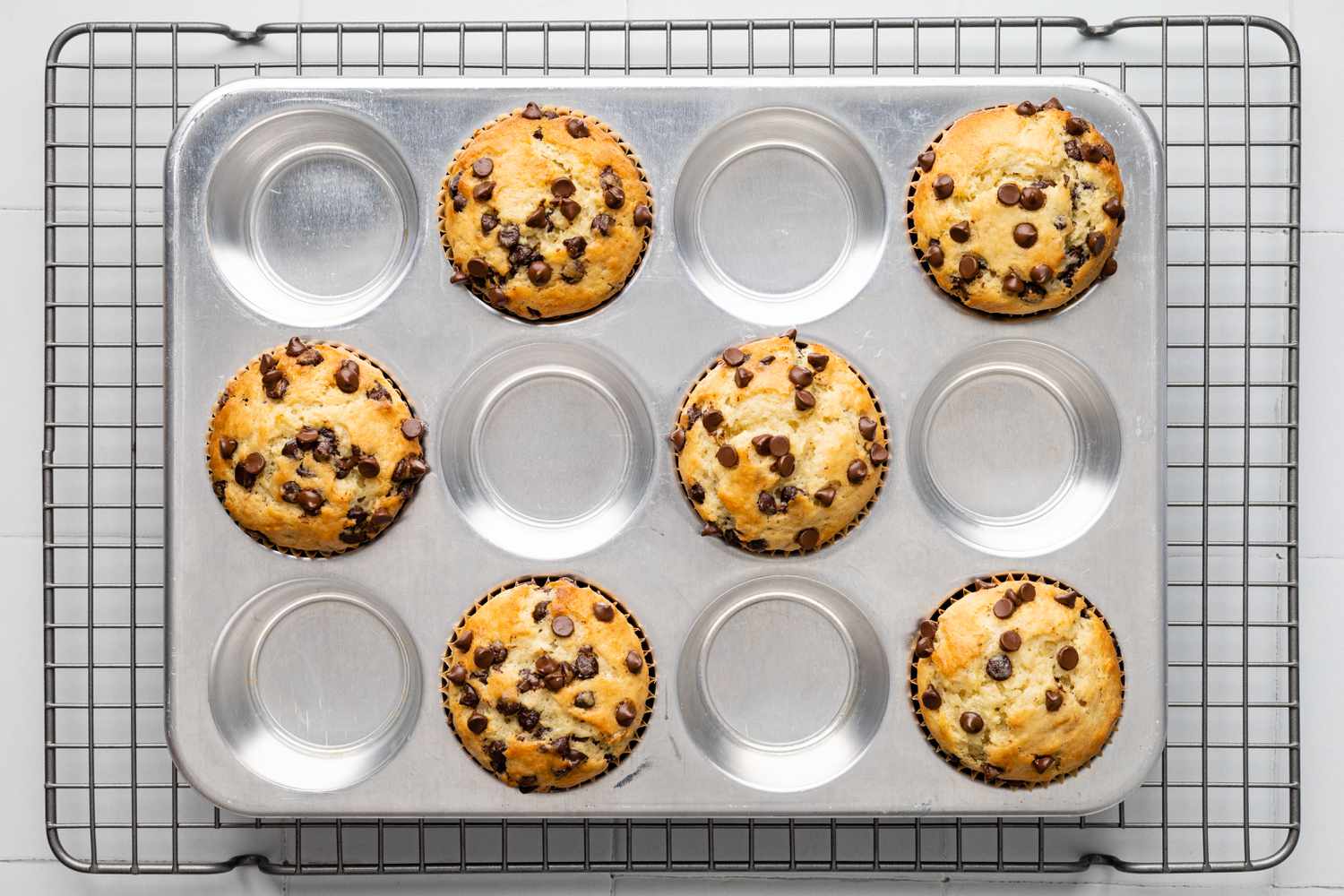 Muffins à la Banane et aux Pépites de Chocolat dans un Moule de Cuisson