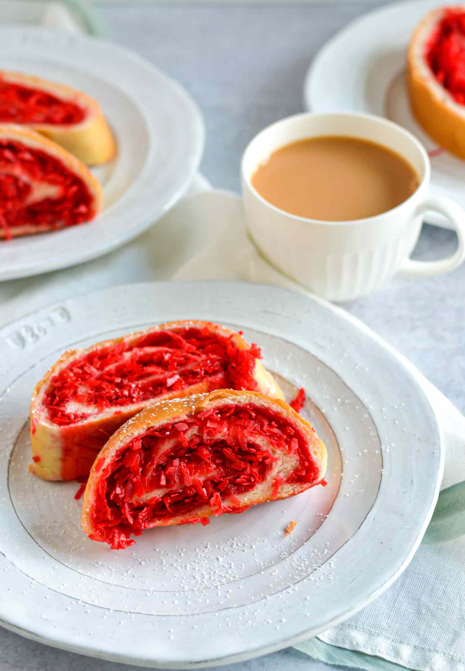 Salara (Guyanese Coconut Roll)