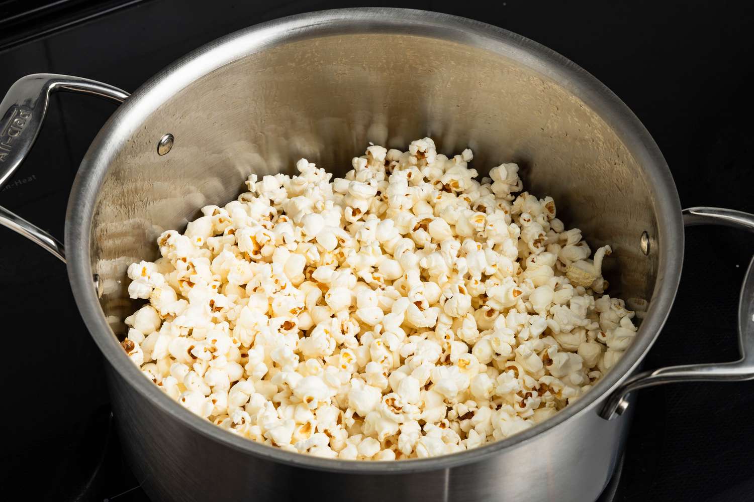 Popcorn in the large pot for honey popcorn recipe 