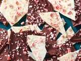 White chocolate and dark chocolate peppermint bark pieces