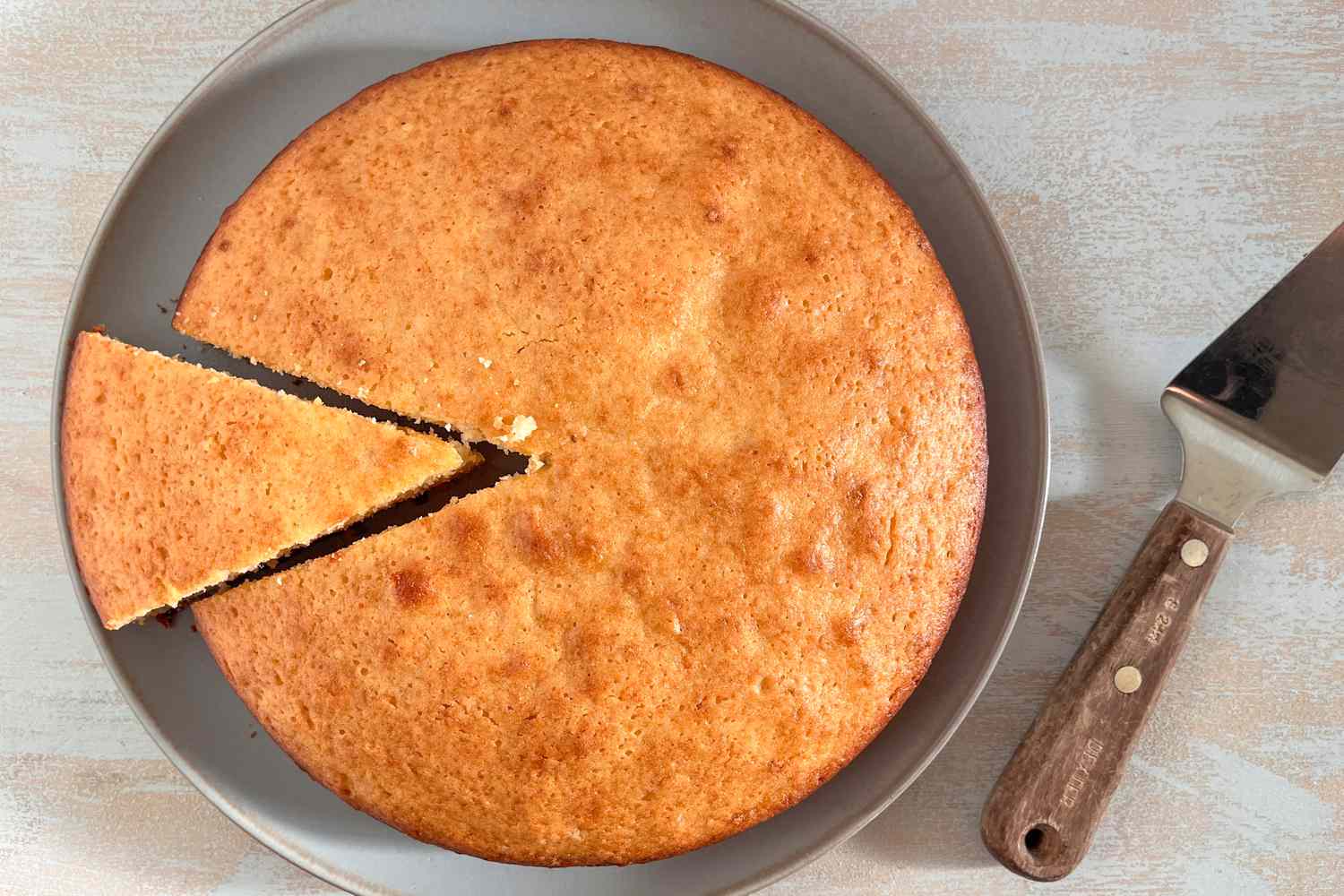 Gâteau au yaourt français côté haut