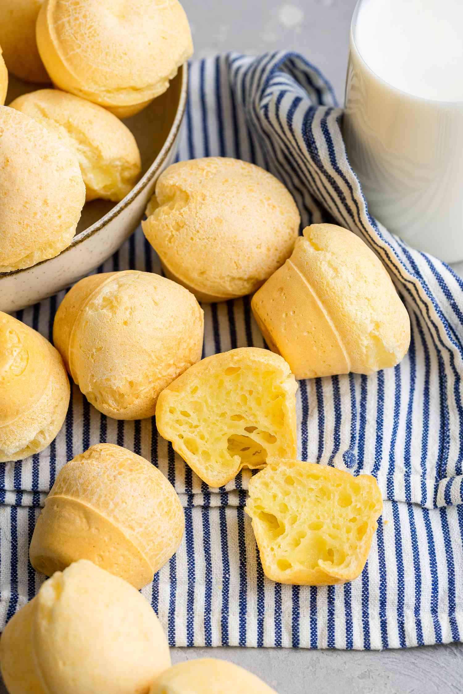 Pain au fromage brésilien facile (Pão de Queijo)