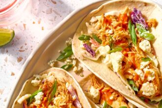 Tacos de poulet buffalo rapides et faciles