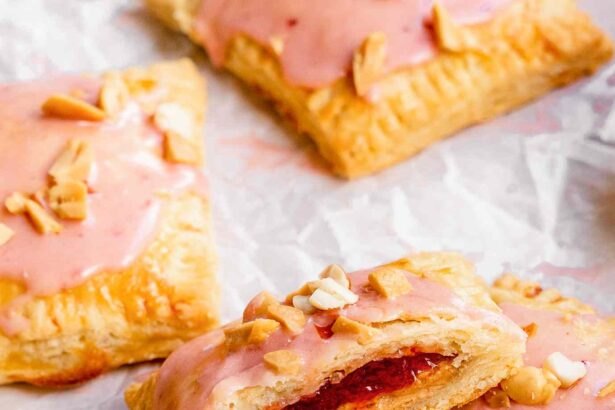 Pâtisseries Pop-Tarts à la confiture et au beurre de cacahuète