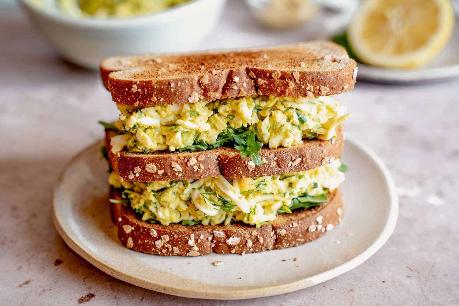 Ma salade d’œufs préférée est super facile et sans mayonnaise.